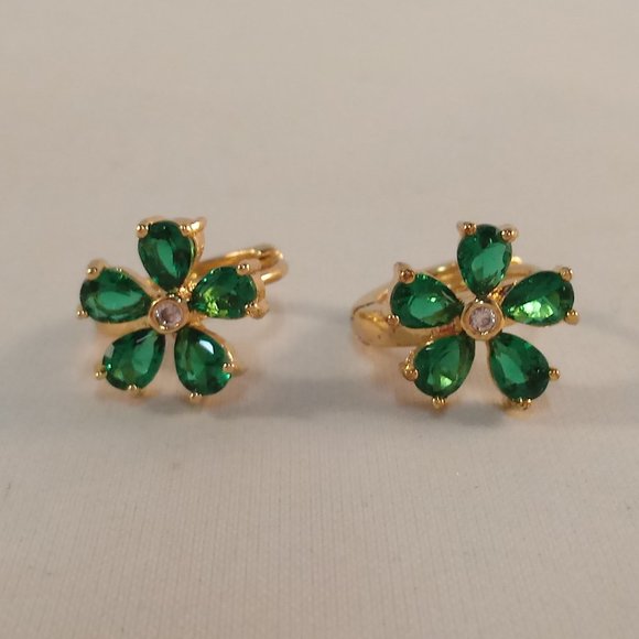 18K Yellow Gold Plated Flower Emerald Green Diamond Zircon Hoop Huggie Earrings - Picture 2 of 7